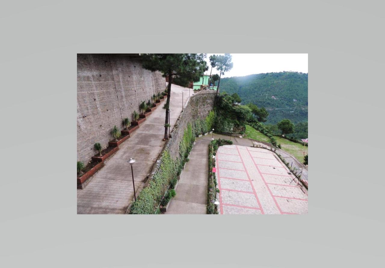 2Bhk Furnished Apartment/Near Kasauli/Barog/Luv Fun & Adventure Solan Exteriér fotografie