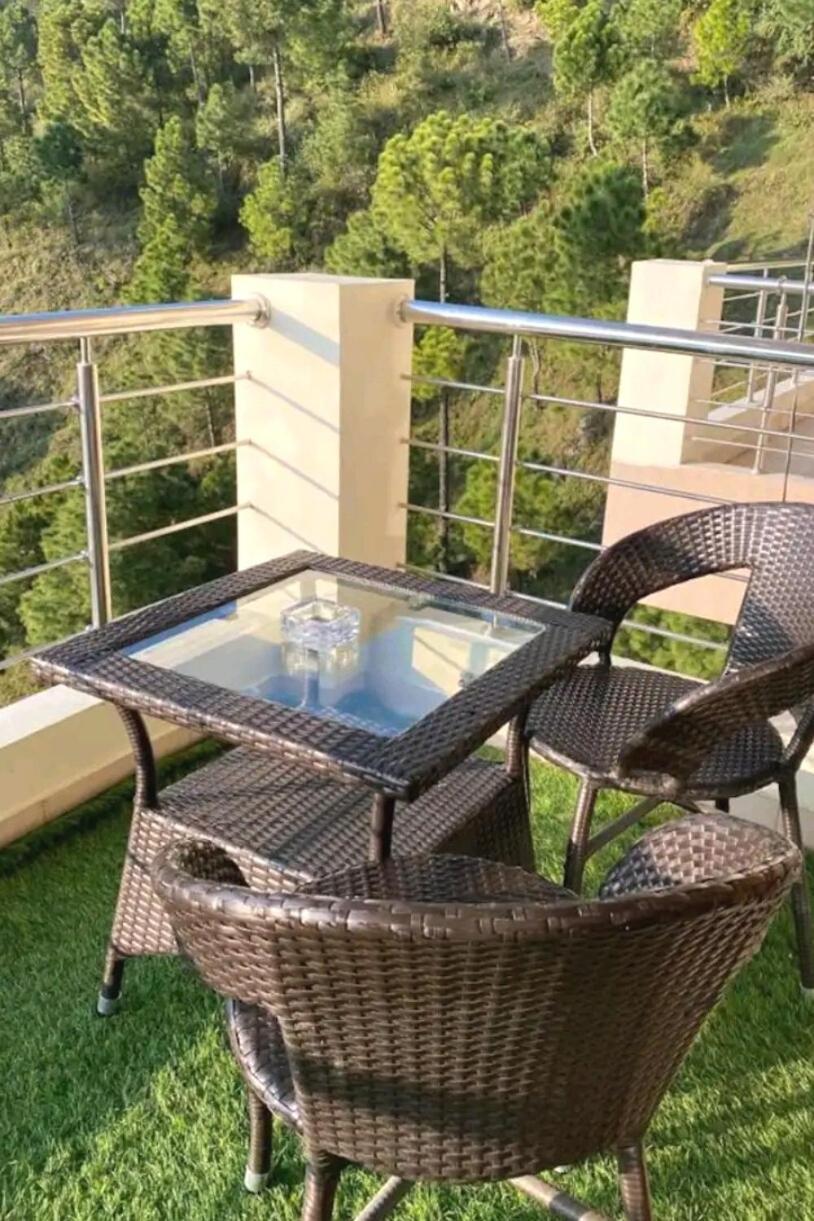 2Bhk Furnished Apartment/Near Kasauli/Barog/Luv Fun & Adventure Solan Exteriér fotografie